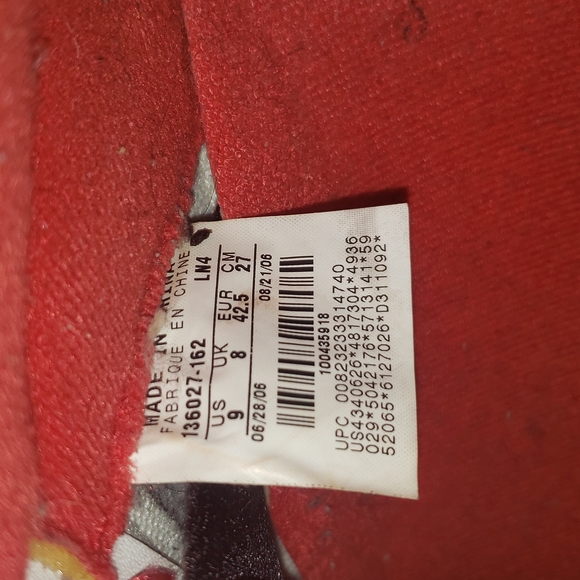 AirJordan 5 Retro "Fire Red" 2006 - Picture 9 of 14